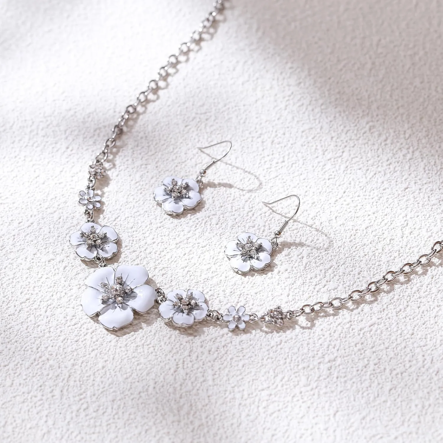 Crysdue Flower Collar Necklace Earrings Set, Floral Statement Summer Beach Chokers Necklaces Jewelry for Women
