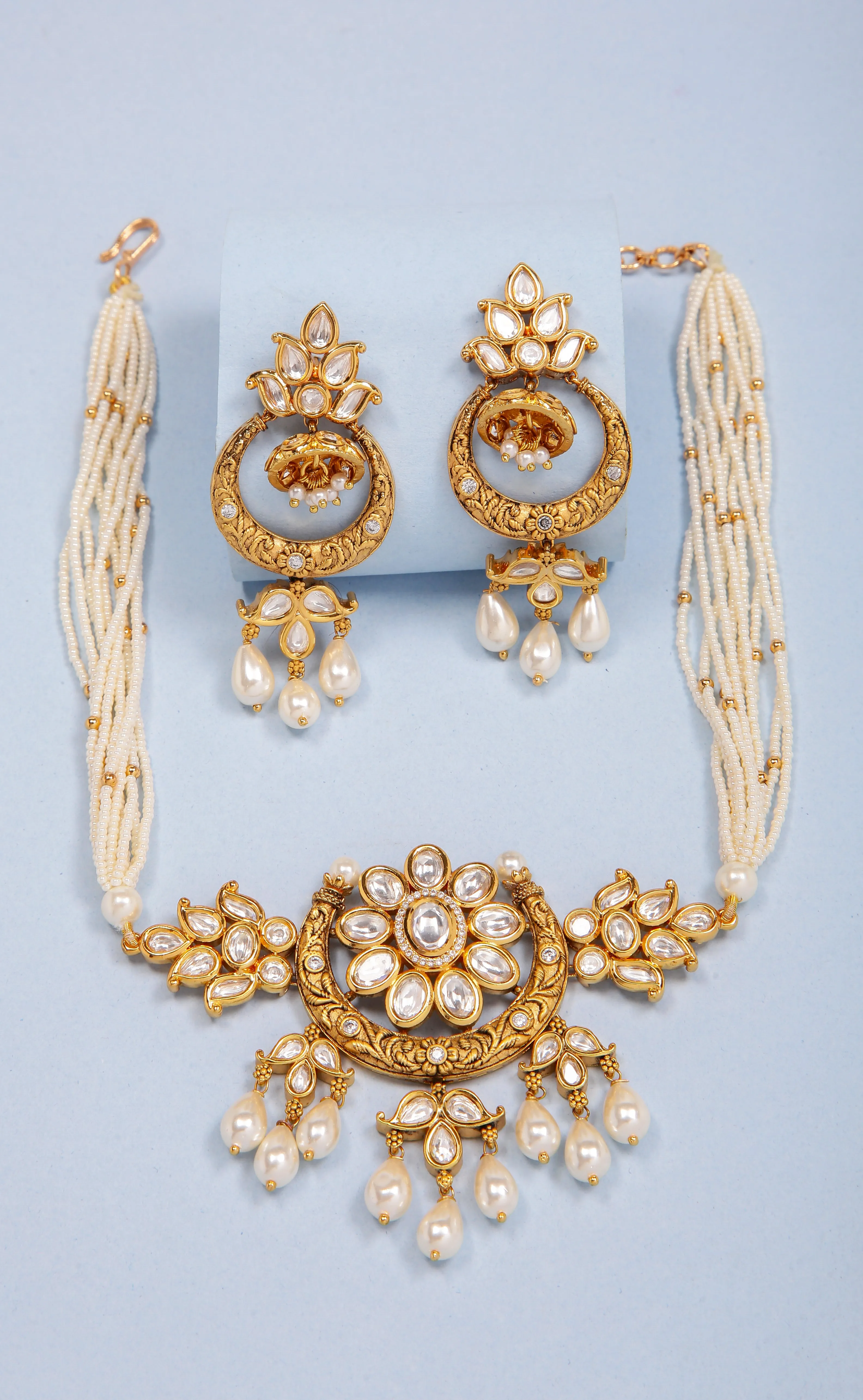Designer Gold Plated Royal Kundan Choker Style Necklace with Earrings (D1048)