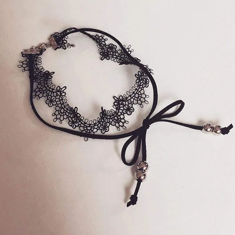 Gothic Lace and Tie Choker