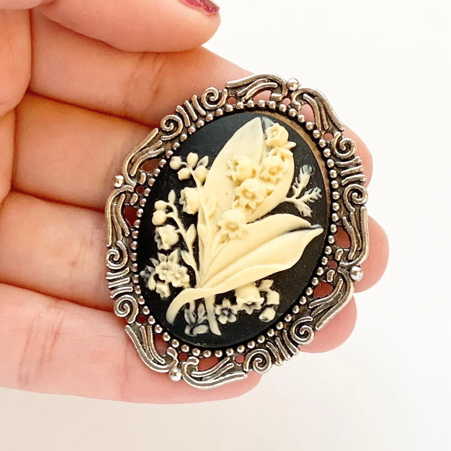 Lily of the Valley Cameo Brooch in Black and Silver