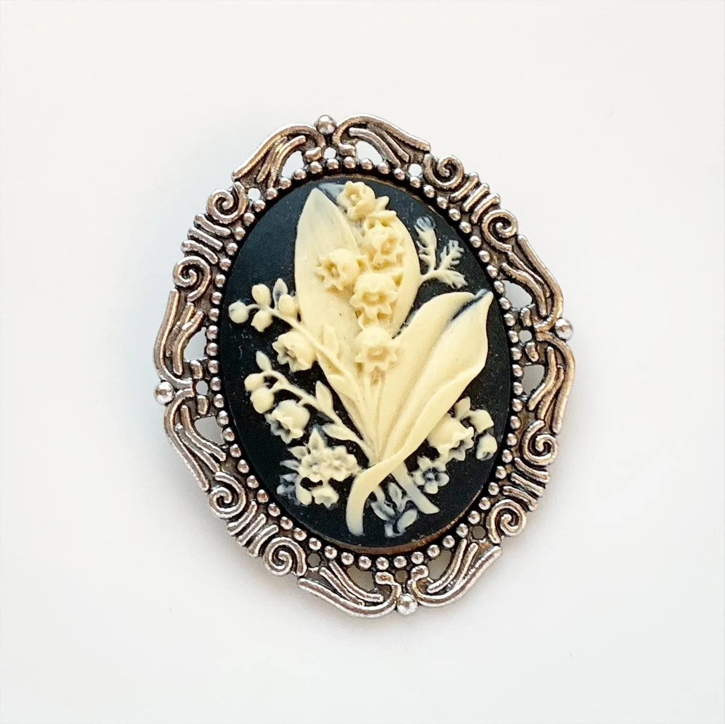Lily of the Valley Cameo Brooch in Black and Silver